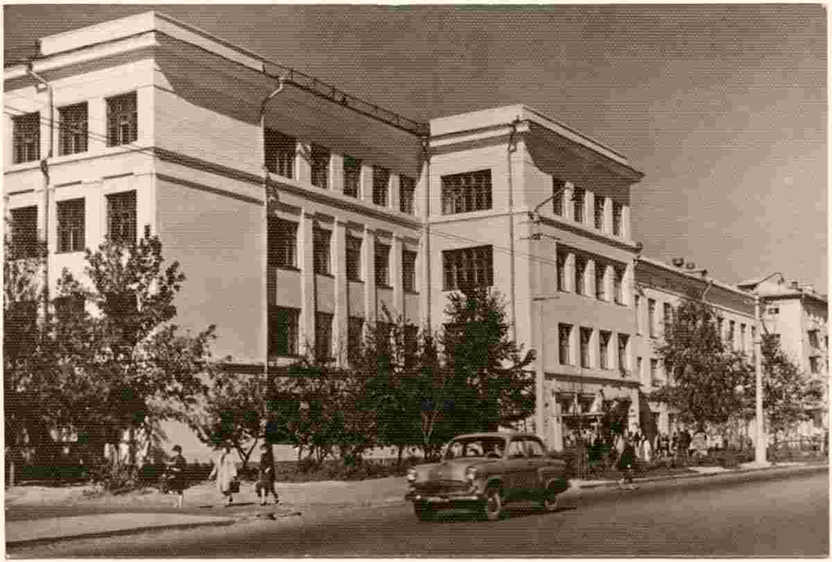 Gomel. Secondary school N19, 1965