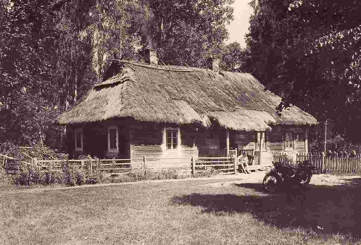 Kobryn. Country cottage, motorcycle, 1928