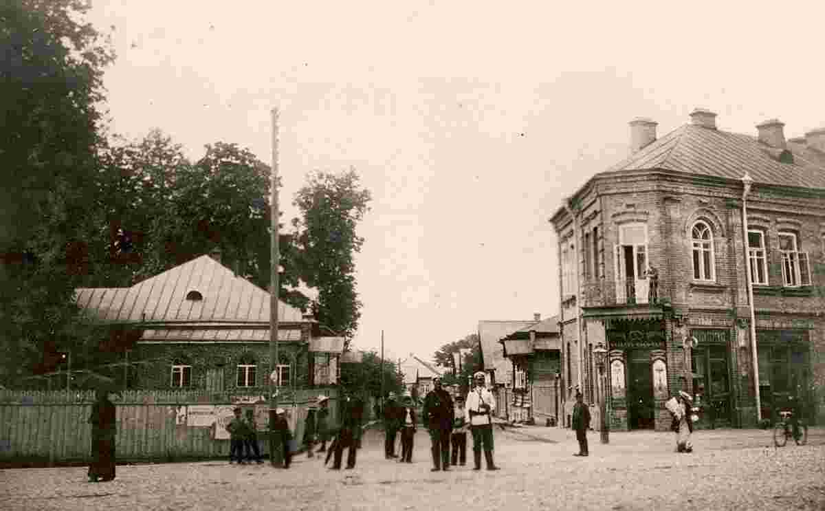 Mogilev. Panorama of the city street, policemans