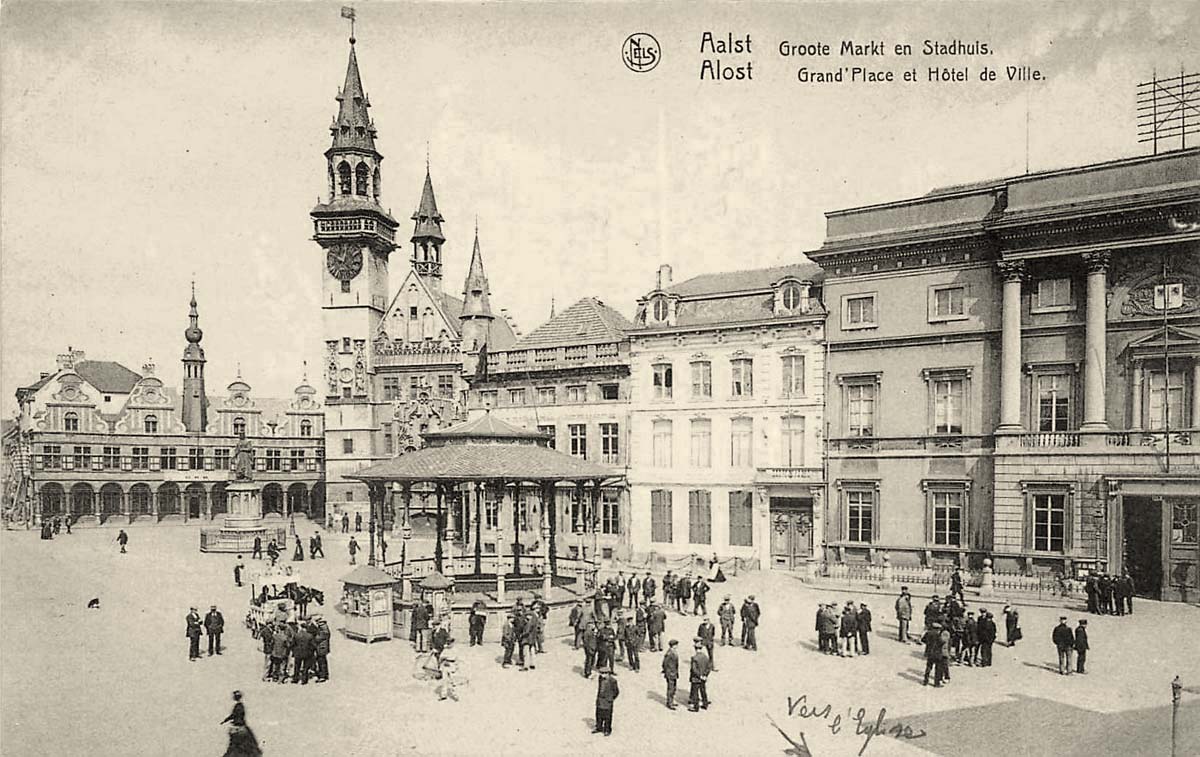 Aalst (Alost). Grand Place et Hôtel de Ville