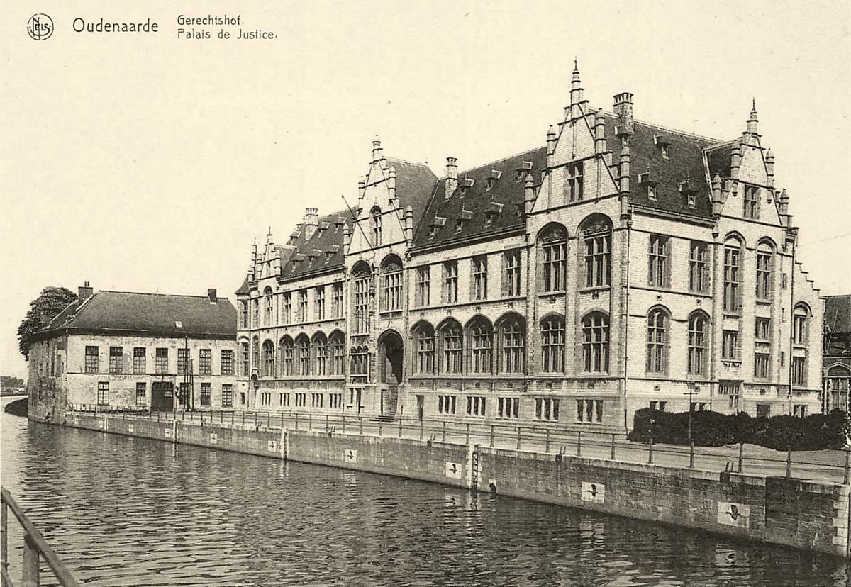 Audenarde (Oudenaarde). Palais de Justice