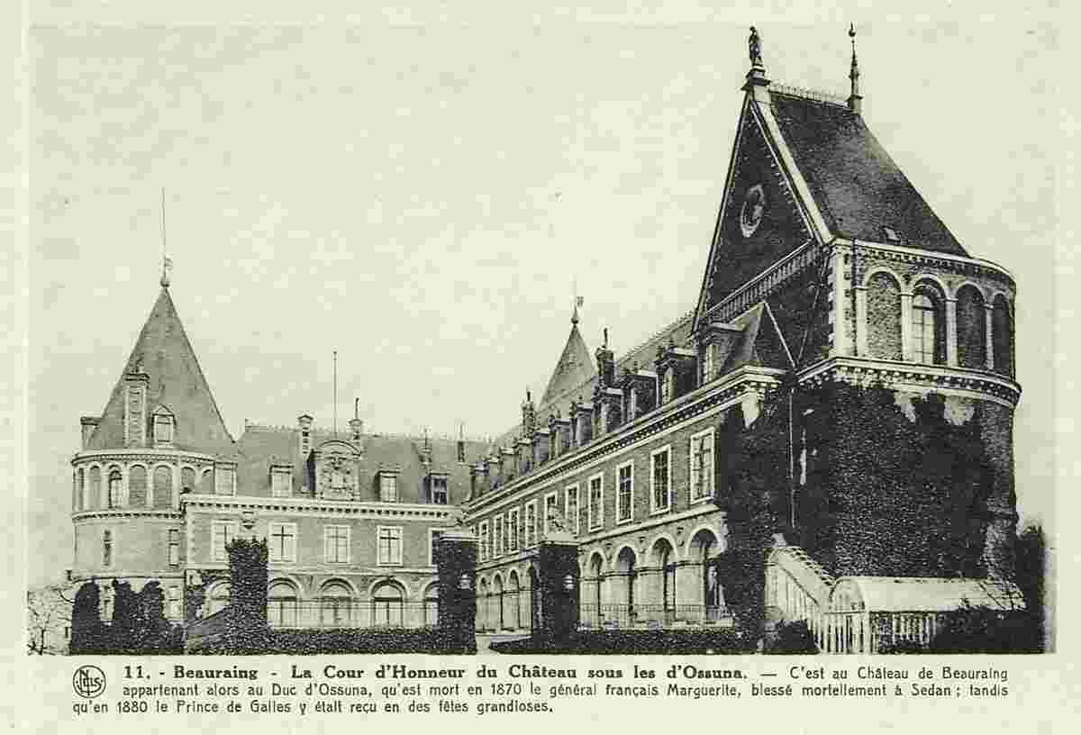 Beauraing. La Cour d'Honneur du Château