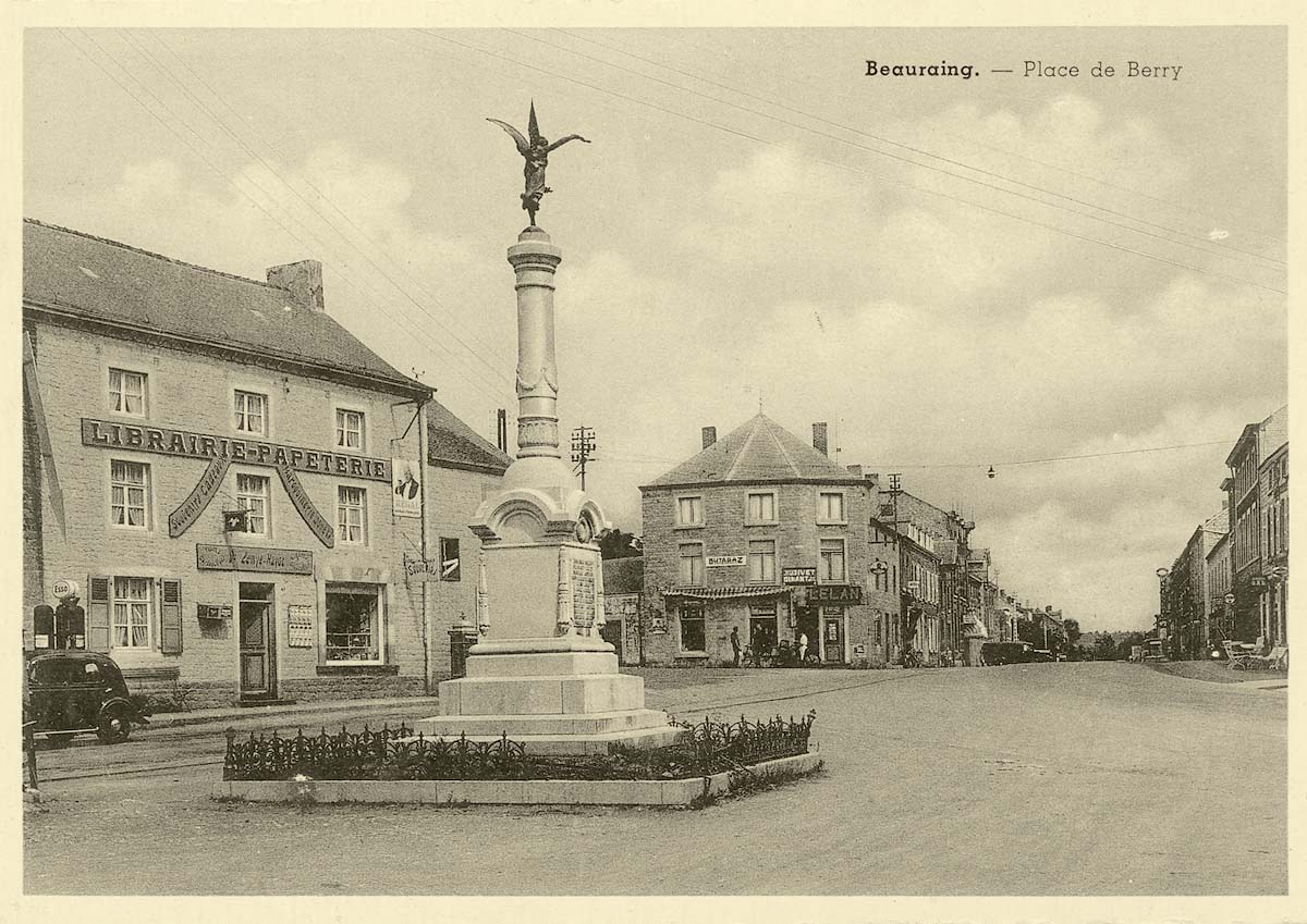 Beauraing. Place de Berry, le monument 1914-1918