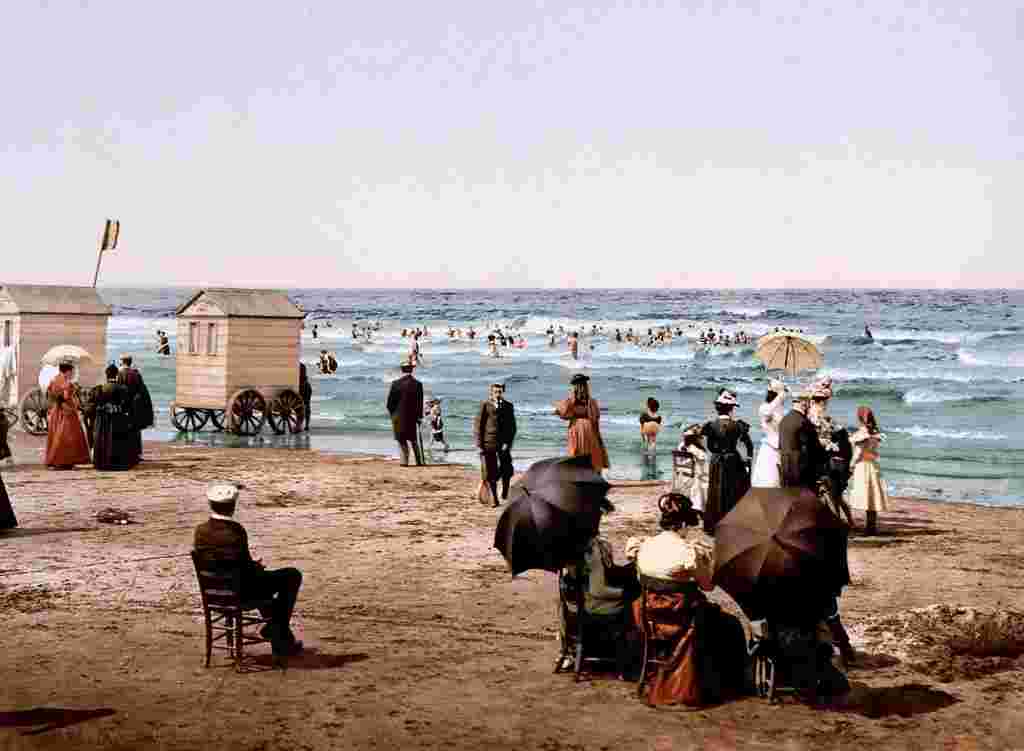Blankenberge. Baigneurs à la plage, 1890