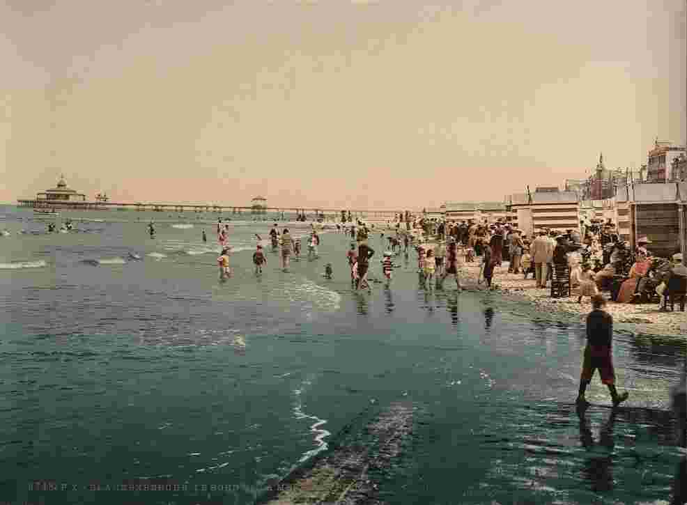 Blankenberge. Le bord de mer et le pier, 1890