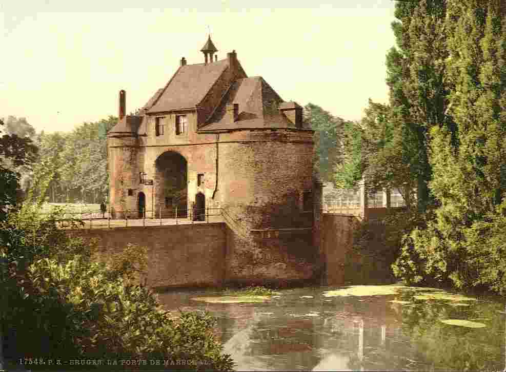 Bruges. La porte du Maréchal, 1890