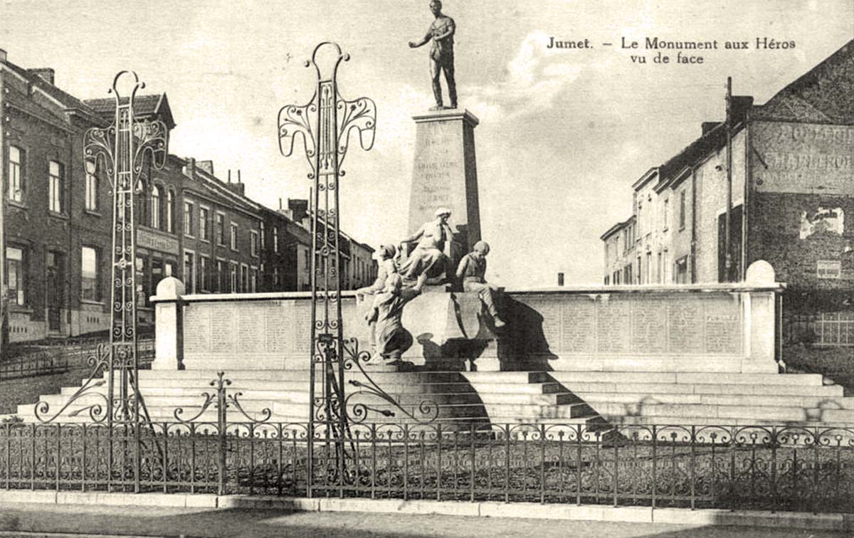Charleroi. Jumet - Le Monument aux Héros vu de Face, 1937