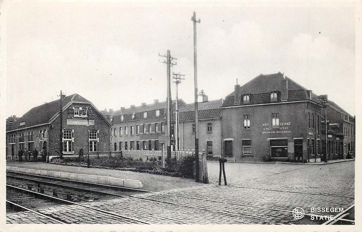 Kortrijk (Courtrai). Bissegem - La Station