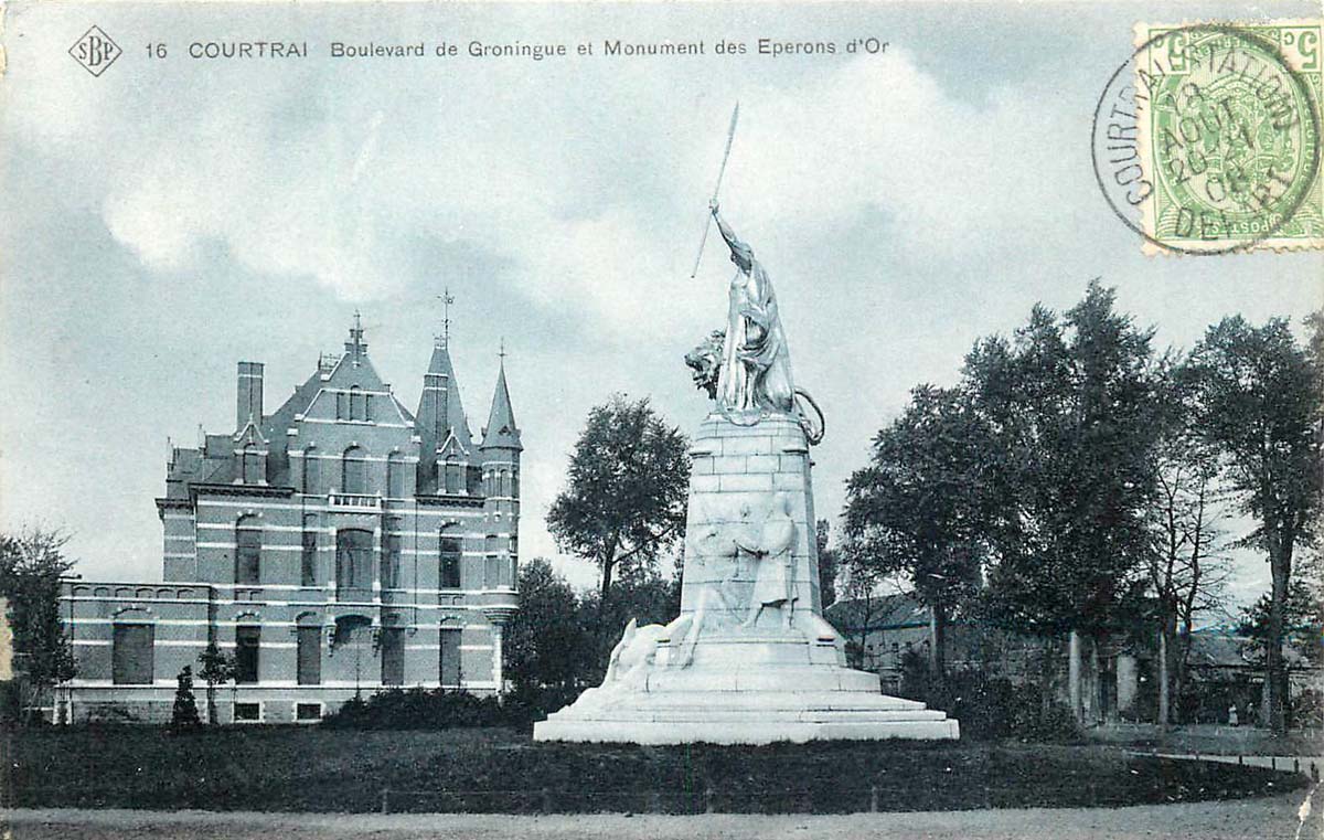 Kortrijk (Courtrai). Boulevard de Groningue et Monument des Éperons d'Or