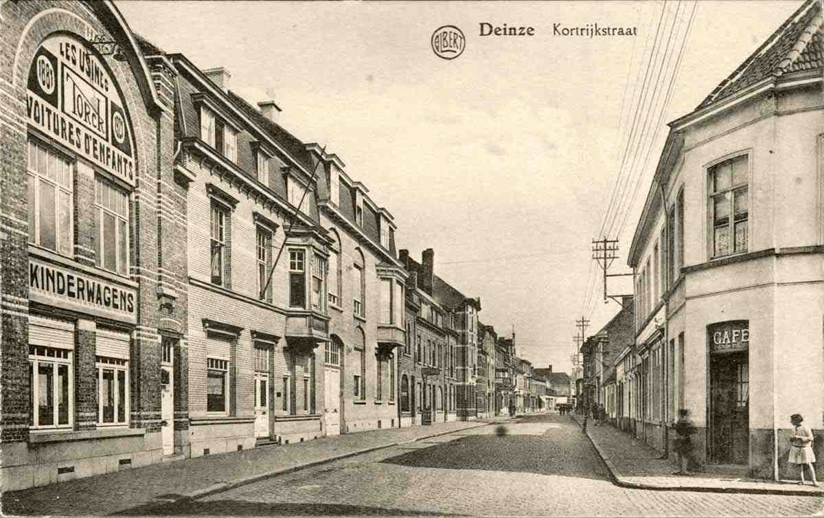 Deinze. Kortrijkstraat, Kinderwagens, Cafe, 1933