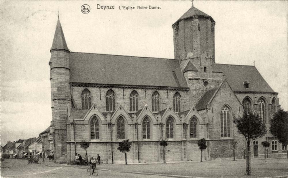 Deinze (Deynze). L'Église Notre Dame - De Notre Dame kerk, 1928
