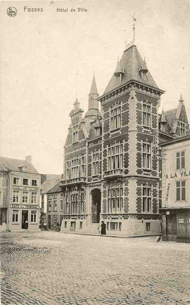 Fosses-la-Ville. Hôtel de Ville