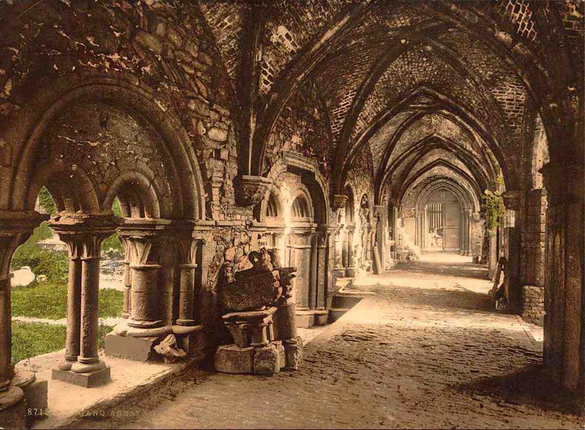Gand. Abbaye de St. Bavon, le cloître, 1890