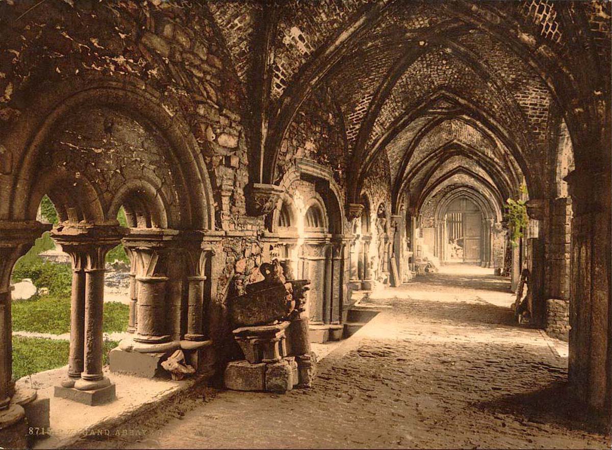 Ghent (Gand). Abbaye de St. Bavon, le cloître, 1890
