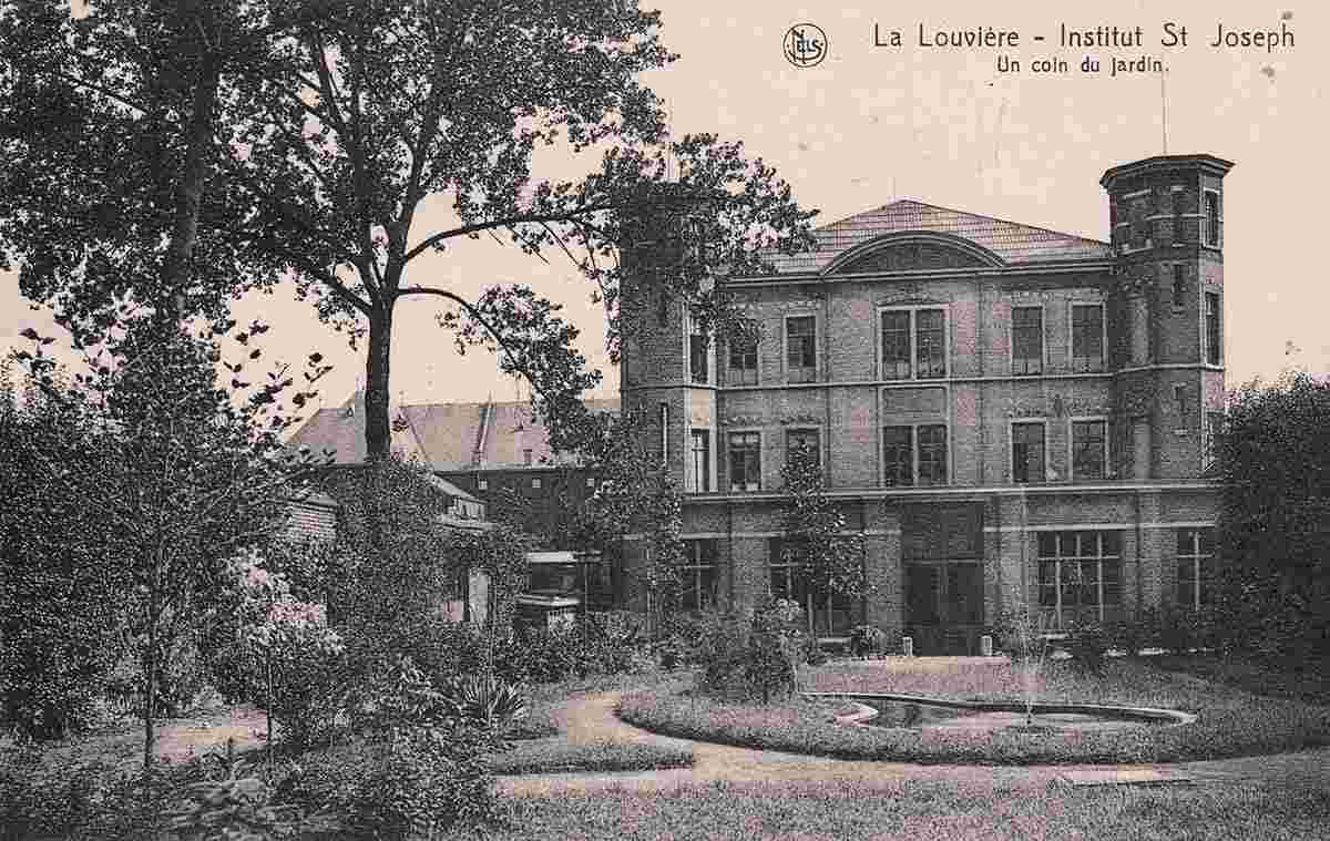 La Louvière. Institut Sainte Joseph, vue prise du Jardin