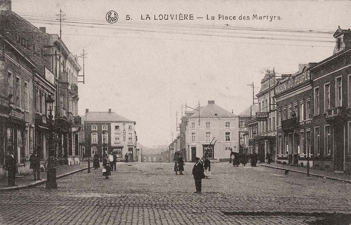 La Louvière. Place des Martyrs, 1925