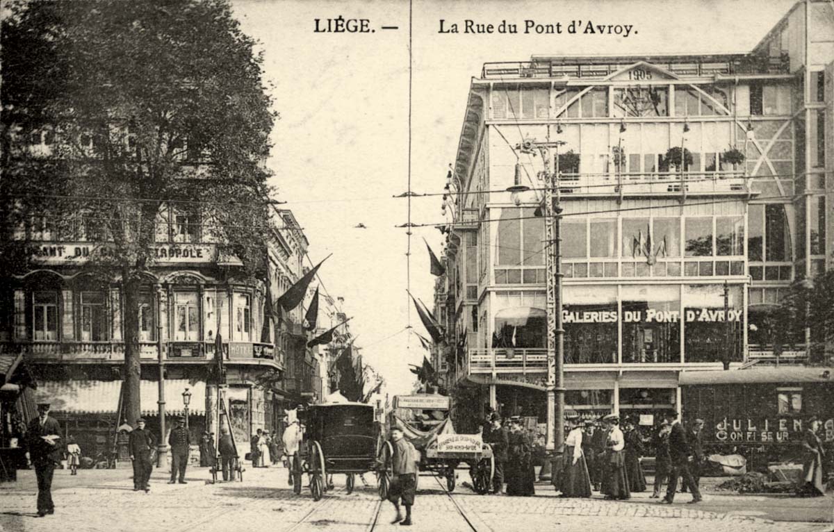 Liège. La Rue Pont d'Avroy et Galerie