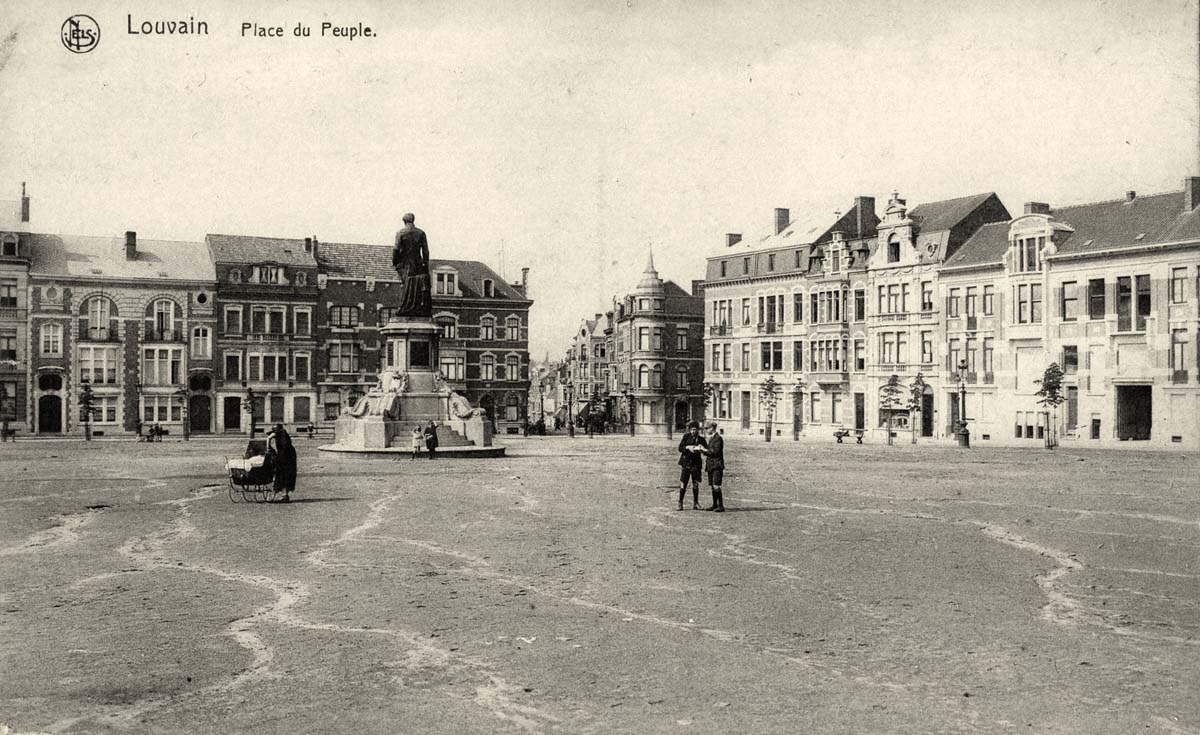 Louvain. Place de Peuple