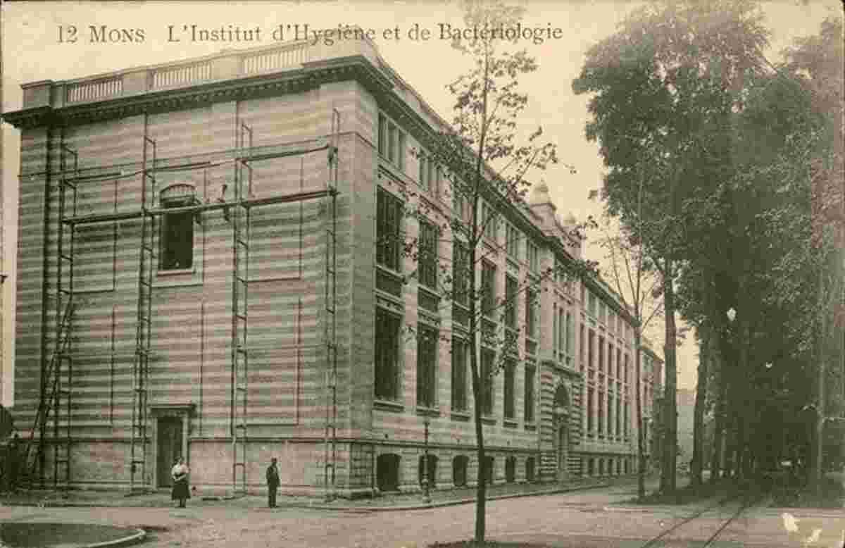 Mons. L'Institut d'Hygiène et de Bactériologie, 1915