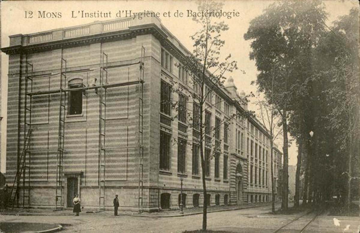 Mons. L'Institut d'Hygiène et de Bactériologie, 1915
