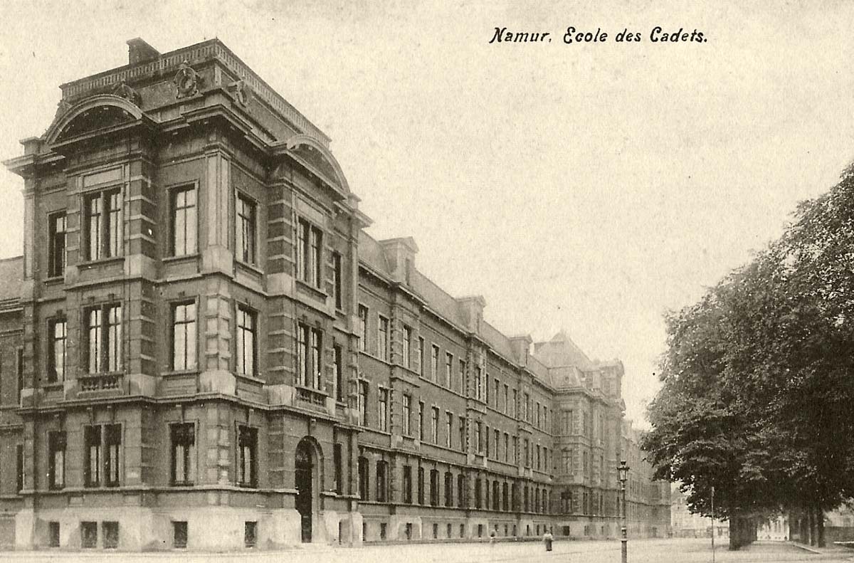 Namur (Namen). L'École des Cadets