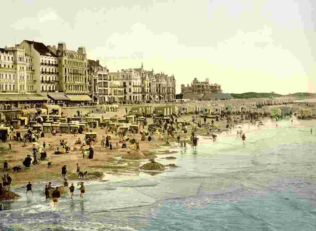 Ostende. La plage à mer haute, 1890