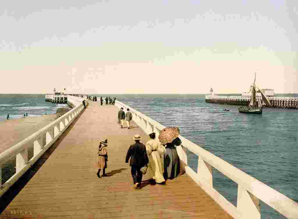 Ostende. L'entrée au port, 1890