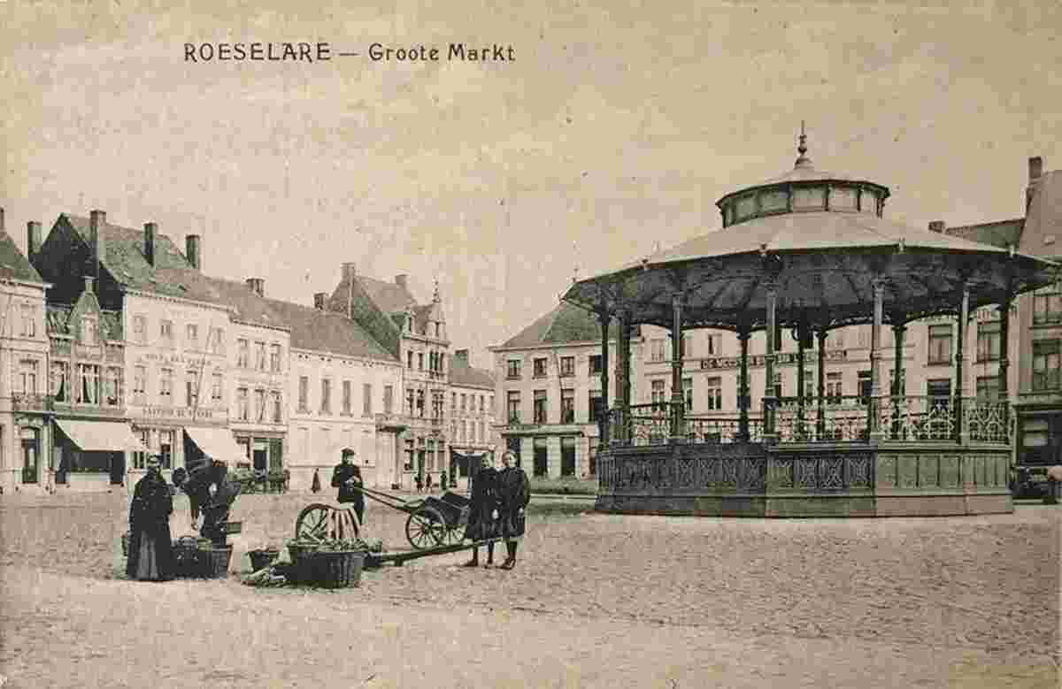 Roulers. Main Market Square and Kiosk
