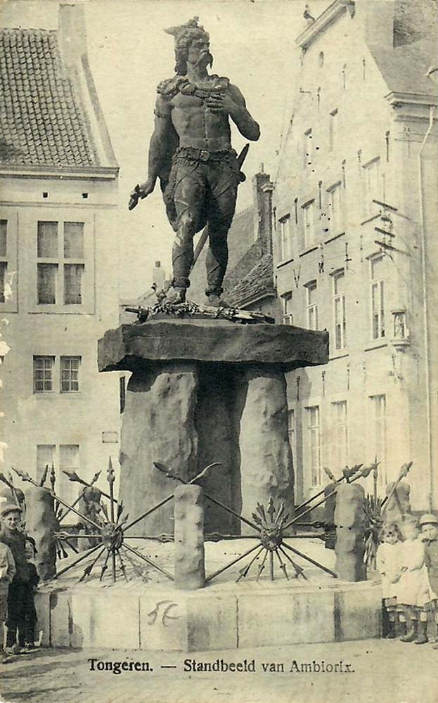 Saint-Trond (Sint-Truiden). Ambiorix Statue