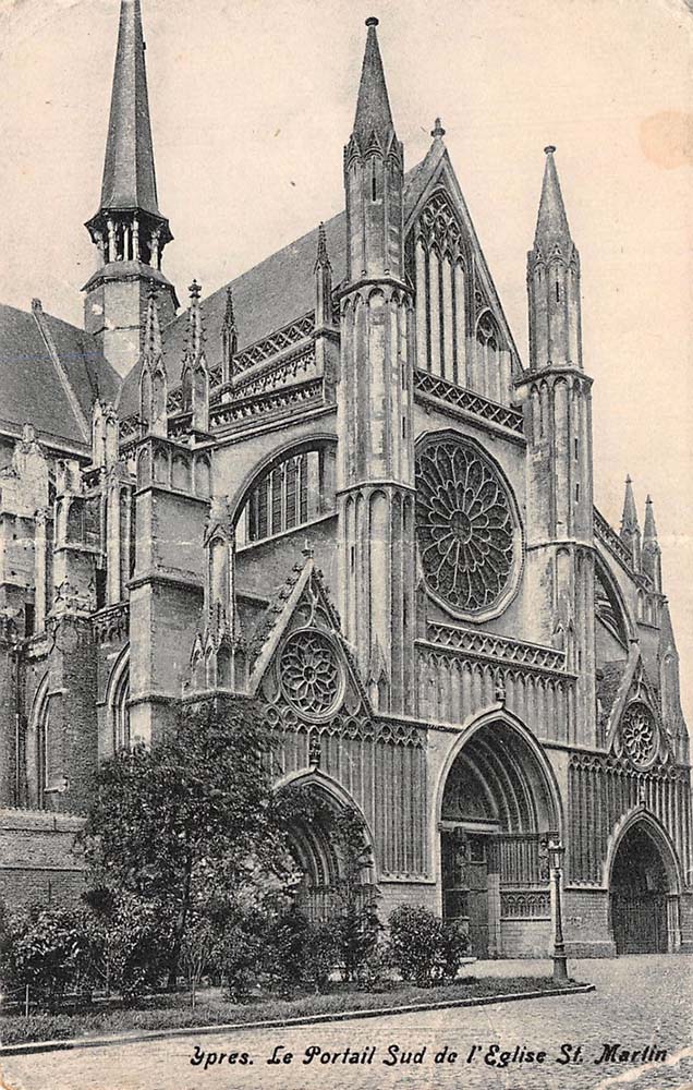Ypres (Ieper). Saint Martin Church