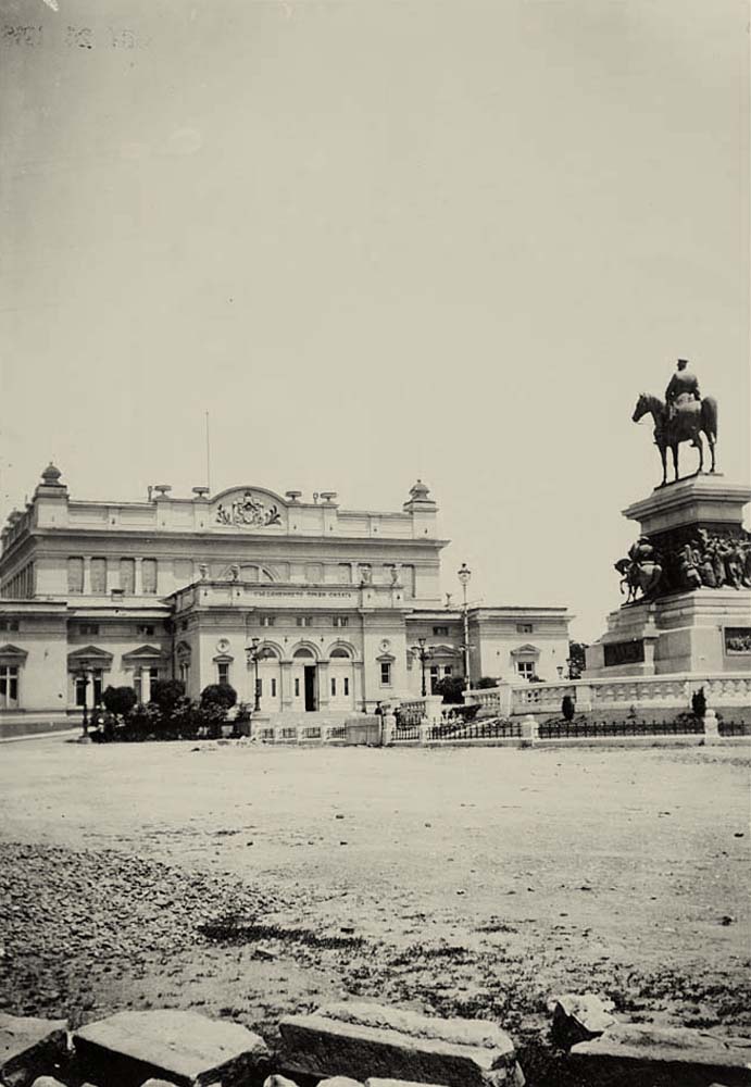 Sofia. Parliament buildings and statue of the Czar Liberator, 1912