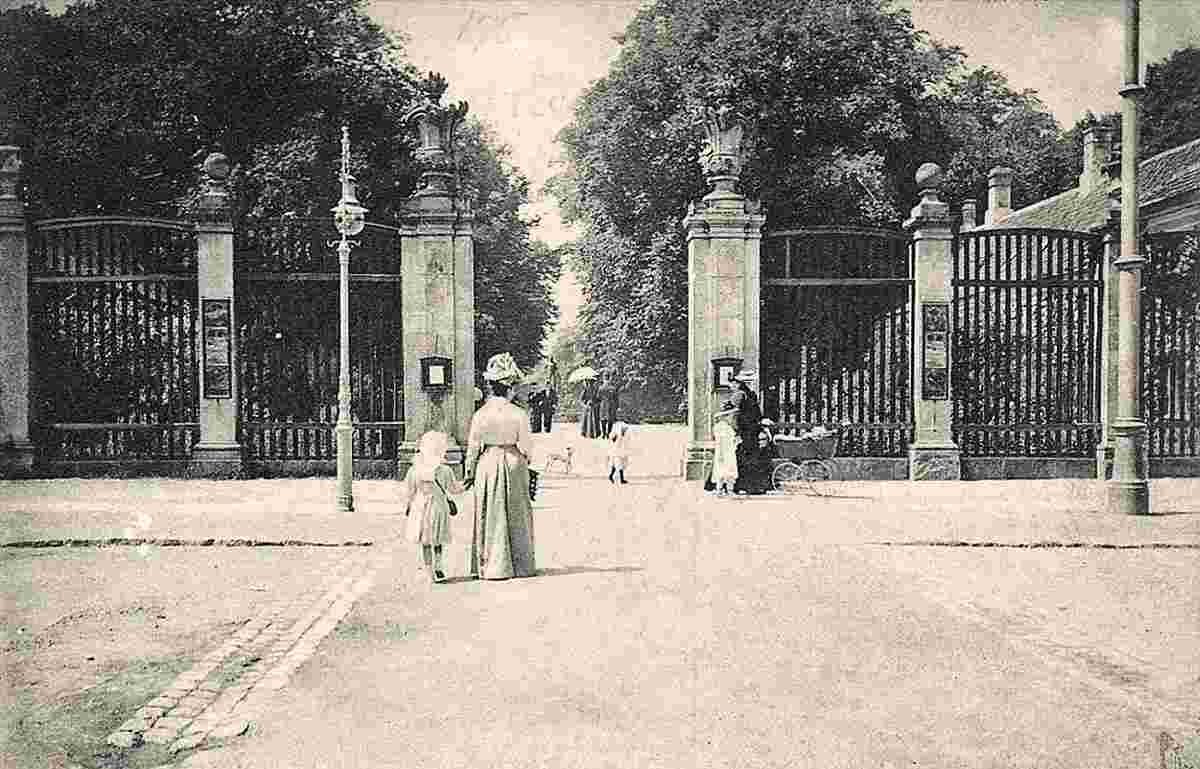 Frederiksberg. City Garden, entrance