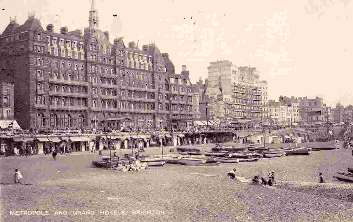 Brighton. Hotels Metropole and Grand