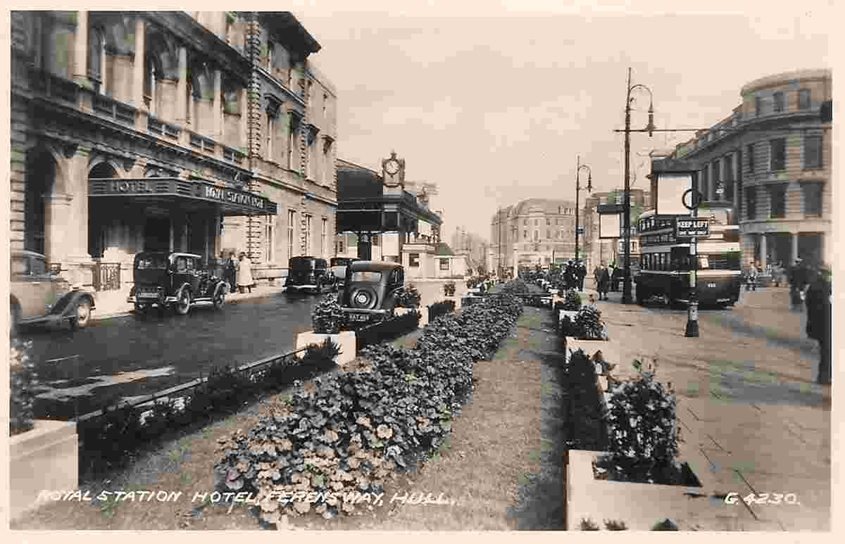 Kingston upon Hull. Royal Station Hotel on Ferensway, circa 1950