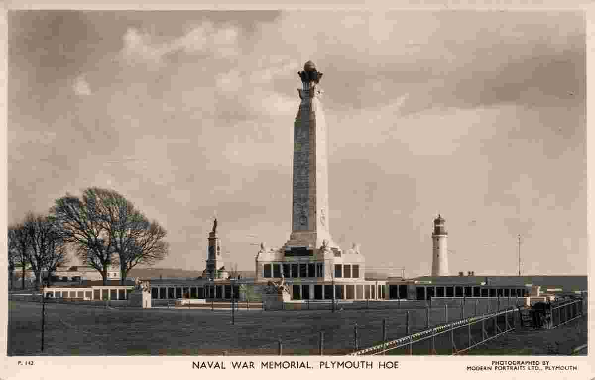 Plymouth. Hoe and Naval War Memorial