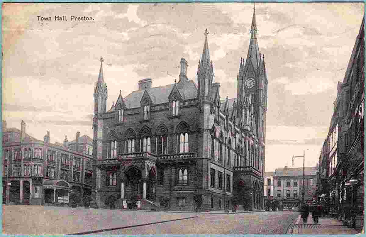 Preston. Town Hall, 1917