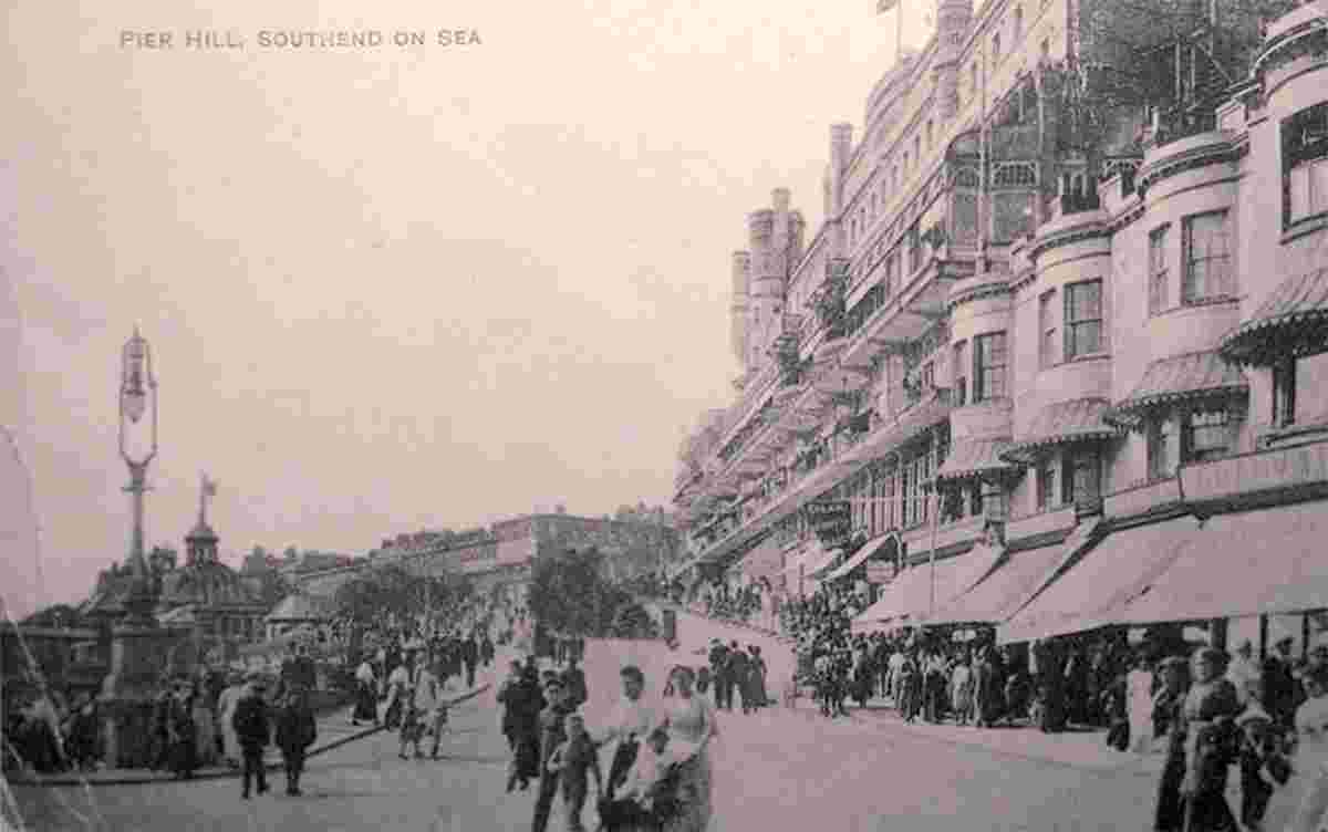 Southend-on-Sea. Pier Hill, 1922
