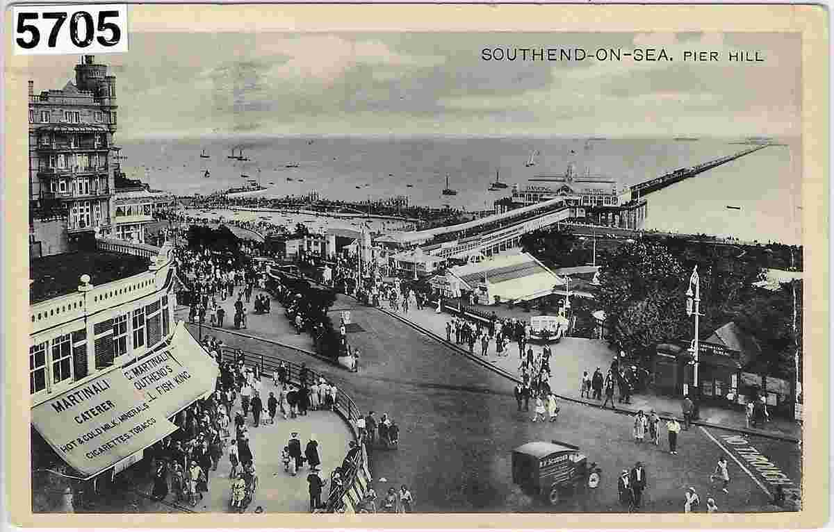 Southend-on-Sea. Pier Hill, 1937