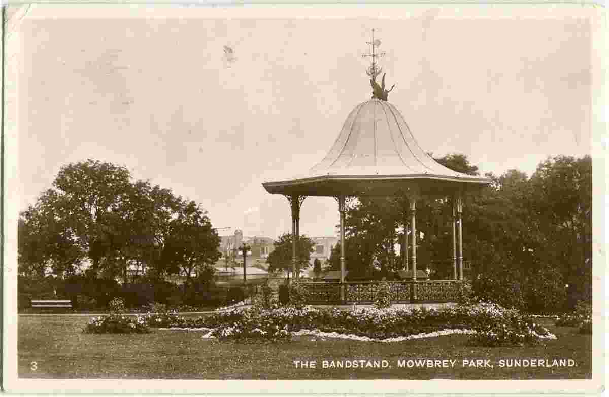 Sunderland. Mowbray Park, Bandstand, 1929