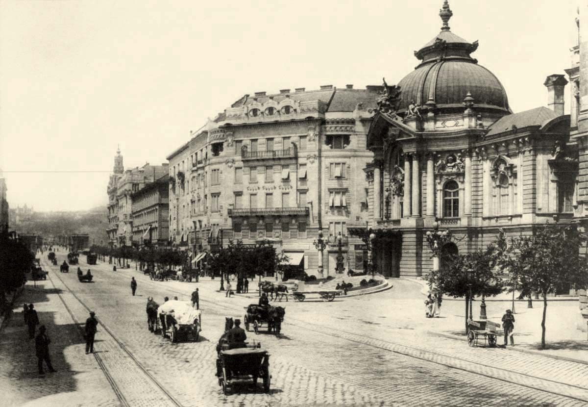 Budapest. Szent István Boulevard with Vígszínház Theatre, circa 1898