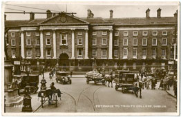 Dublin. Entrance to Trinity College