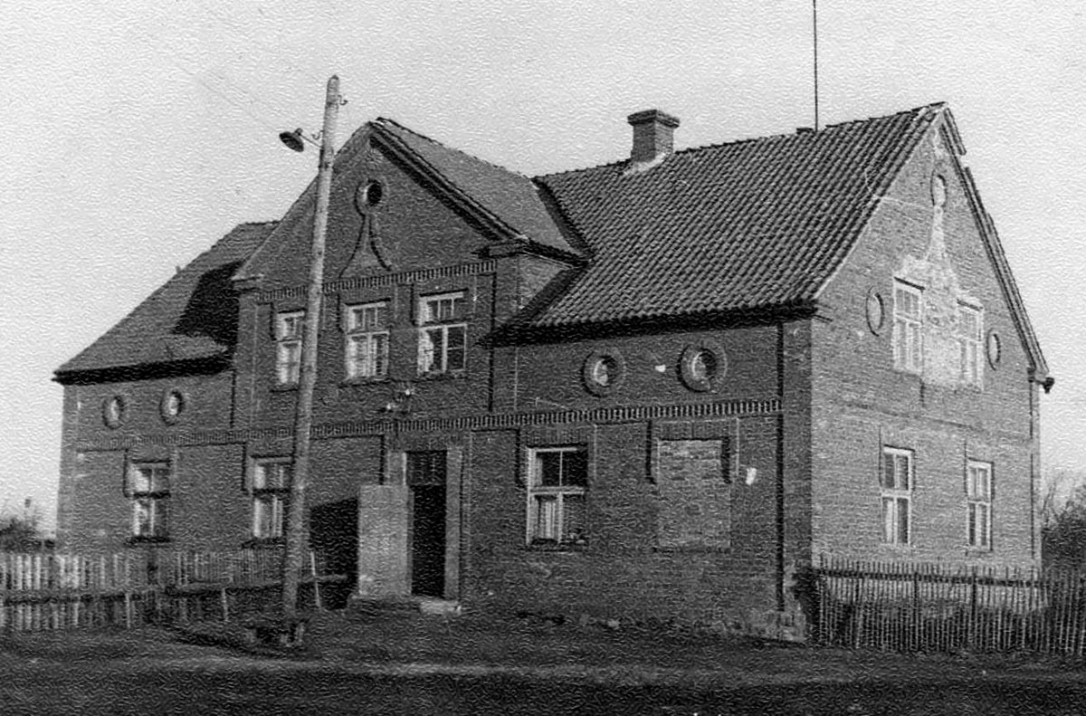 Ainazi. Primary School, House Tamistu, 1911