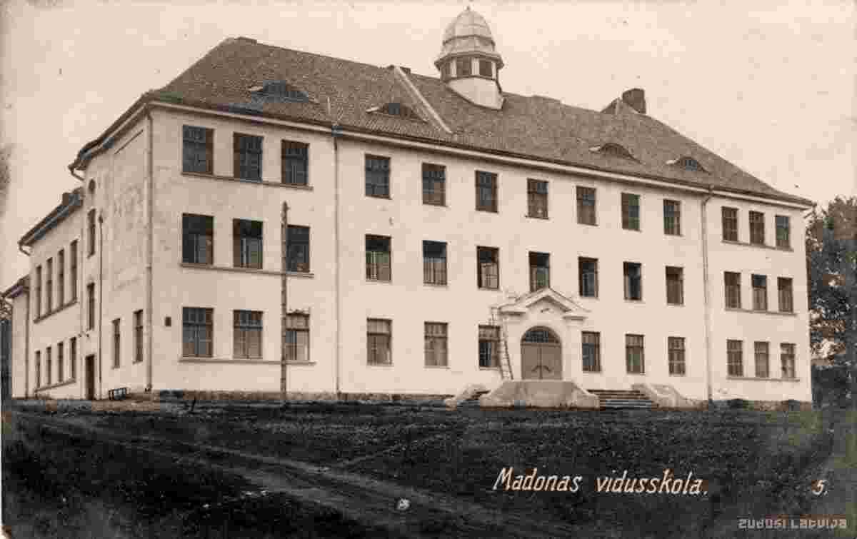 Madona. Gymnasium, 1926