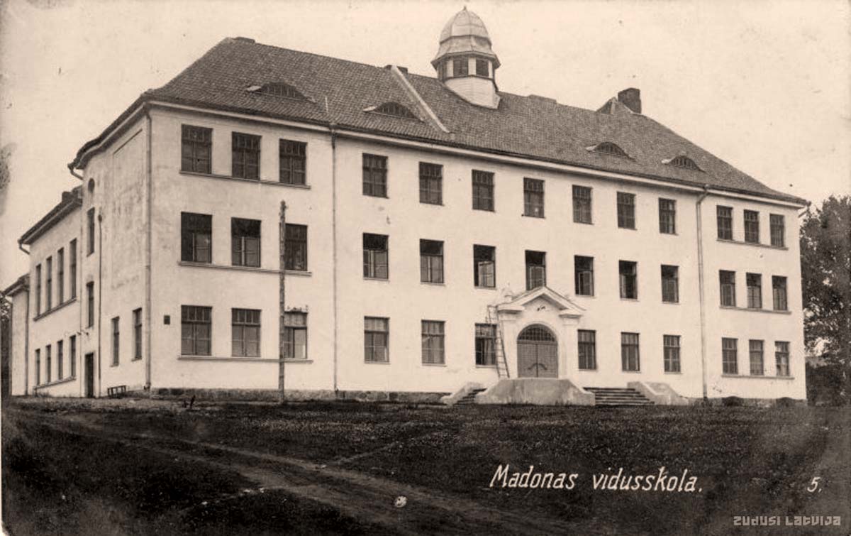 Madona. Gymnasium, 1926