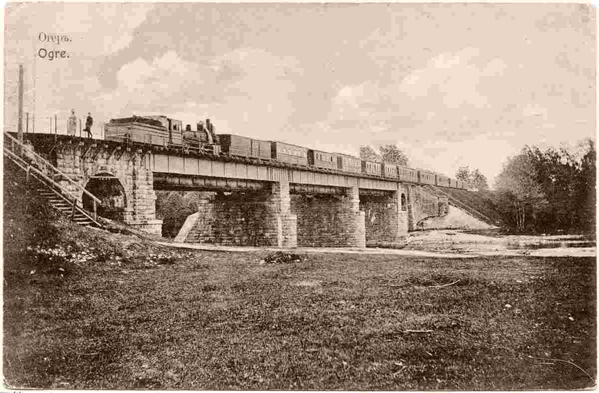 Ogre. Railway bridge across Ogre, train, 1915
