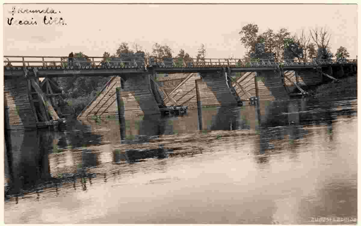 Skrunda. Old bridge over the Venta River