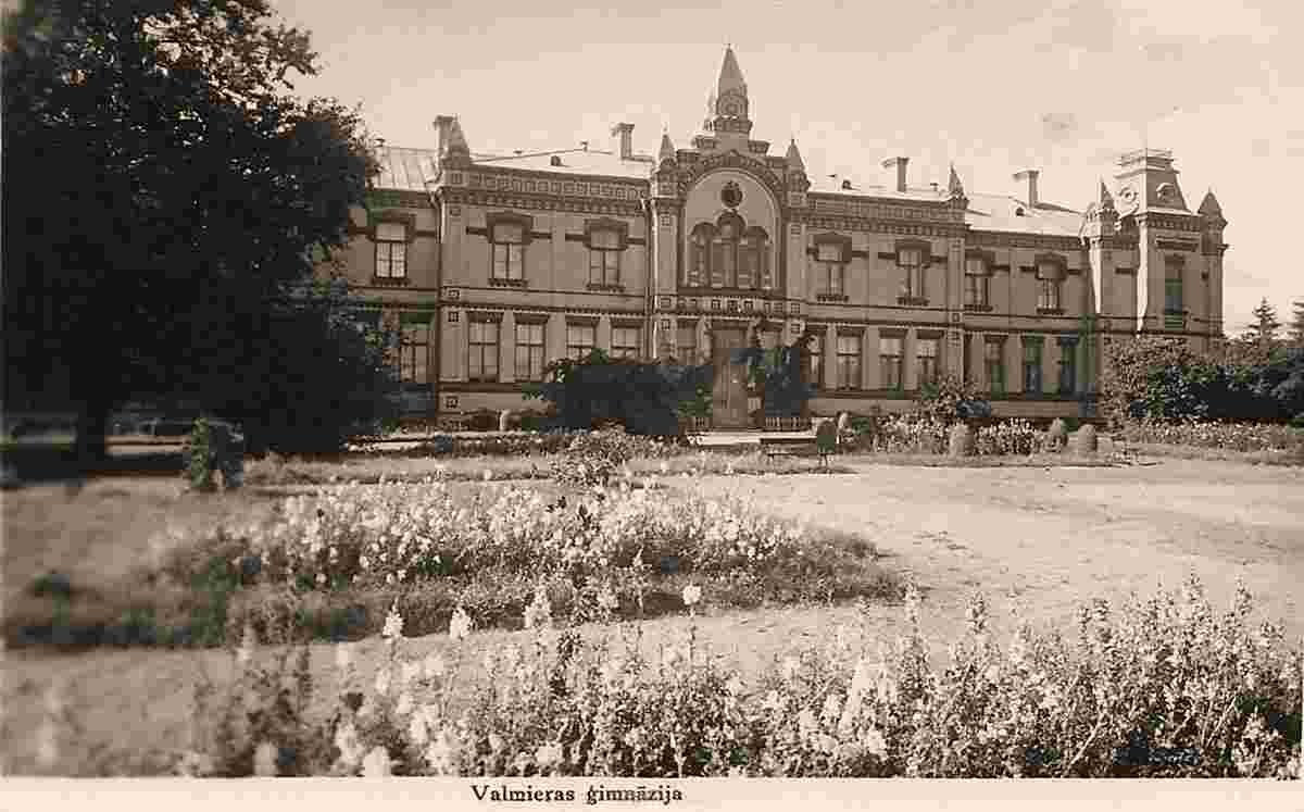 Valmiera. Gymnasium, 1935