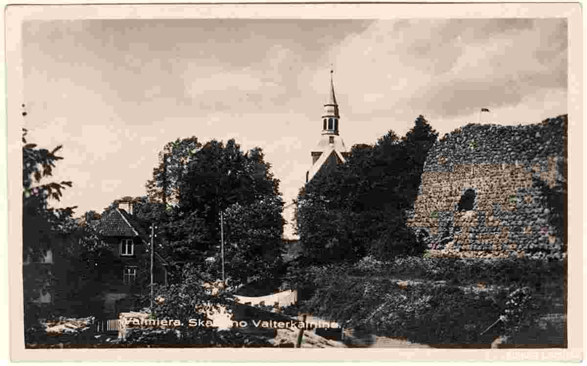 Valmiera. Ruins of Castle, Simeon church, 1930s
