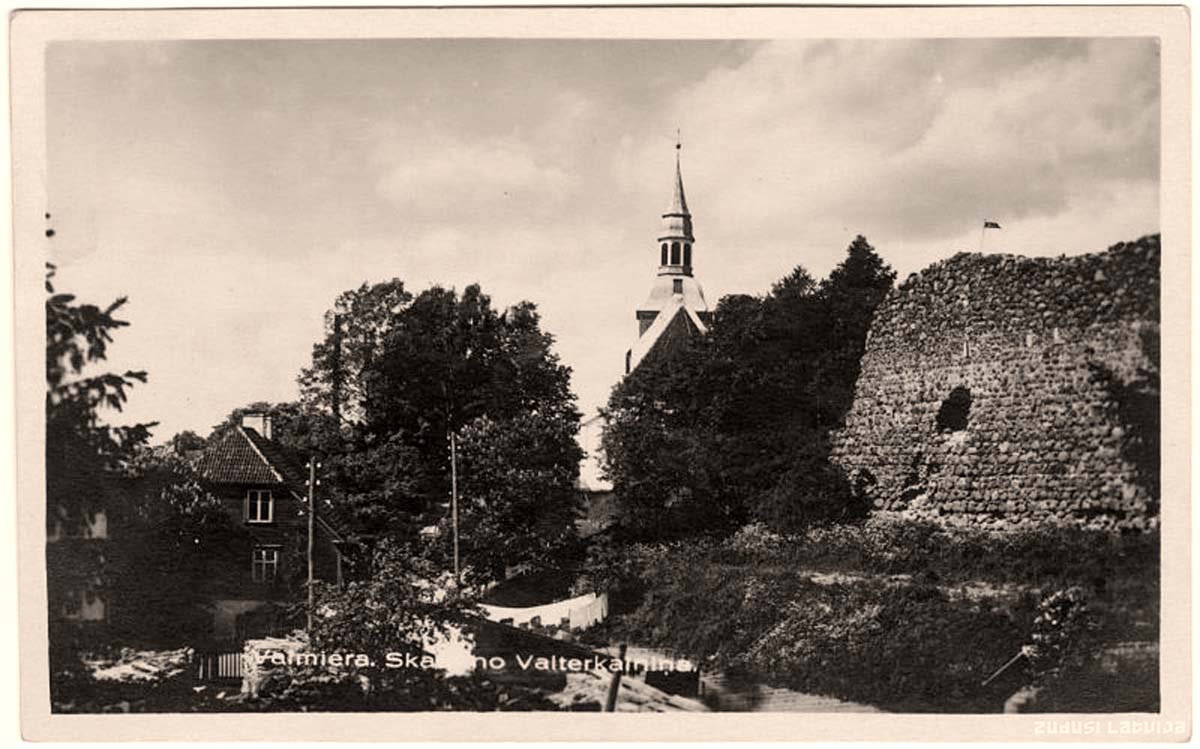 Valmiera. Ruins of Castle, Simeon church, 1930s