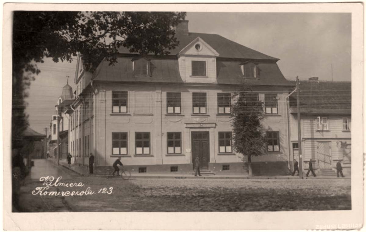 Valmiera. State Commercial School, 1939